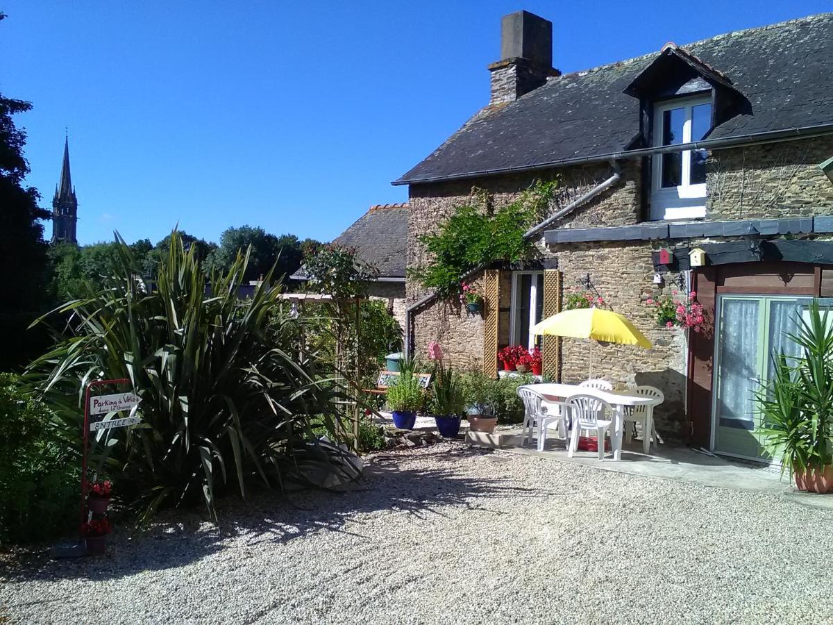 The Old Bakery Bed & Breakfast Châteauneuf-du-Faou Exterior photo