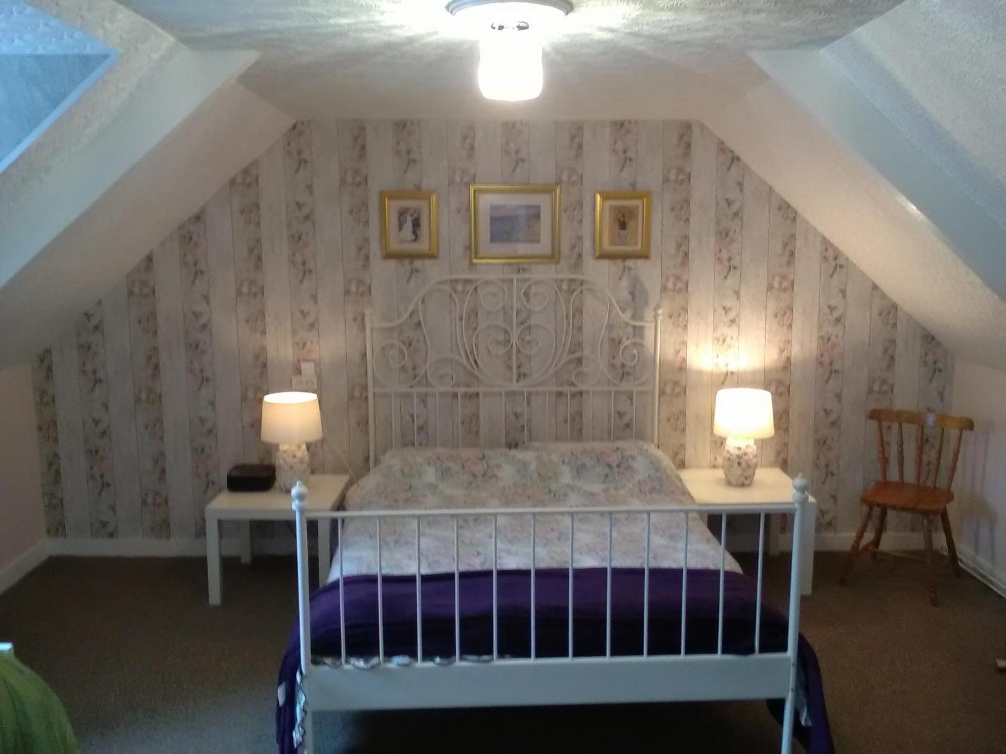 The Old Bakery Bed & Breakfast Châteauneuf-du-Faou Exterior photo